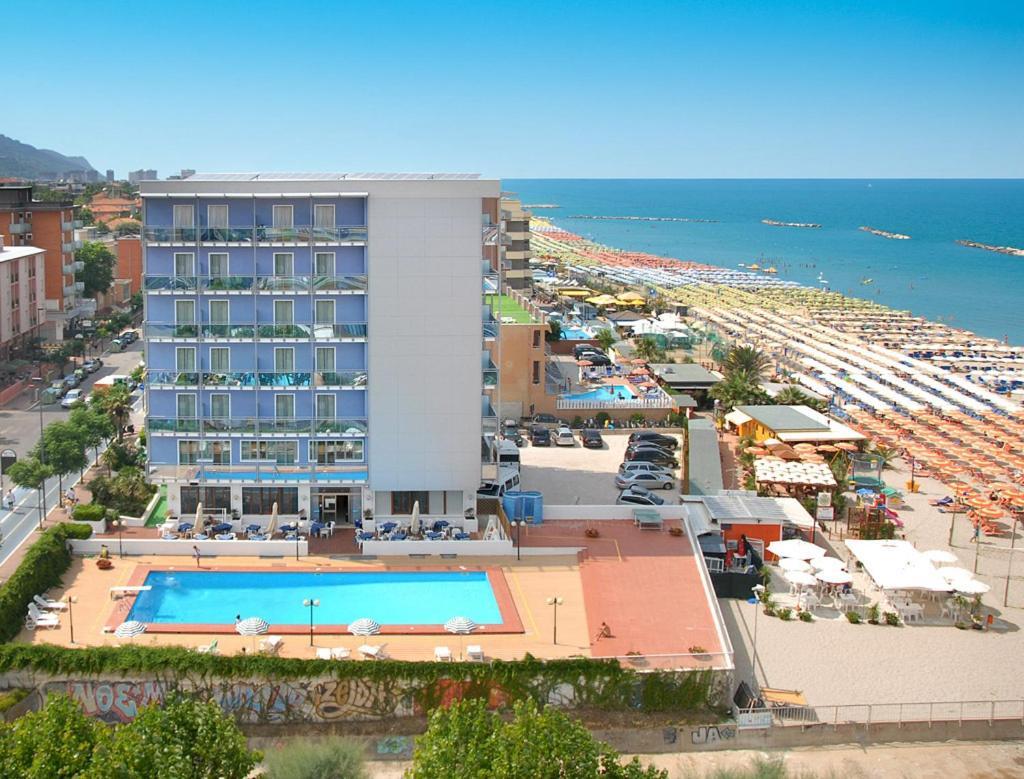 Hotel Majestic Pesaro Ngoại thất bức ảnh