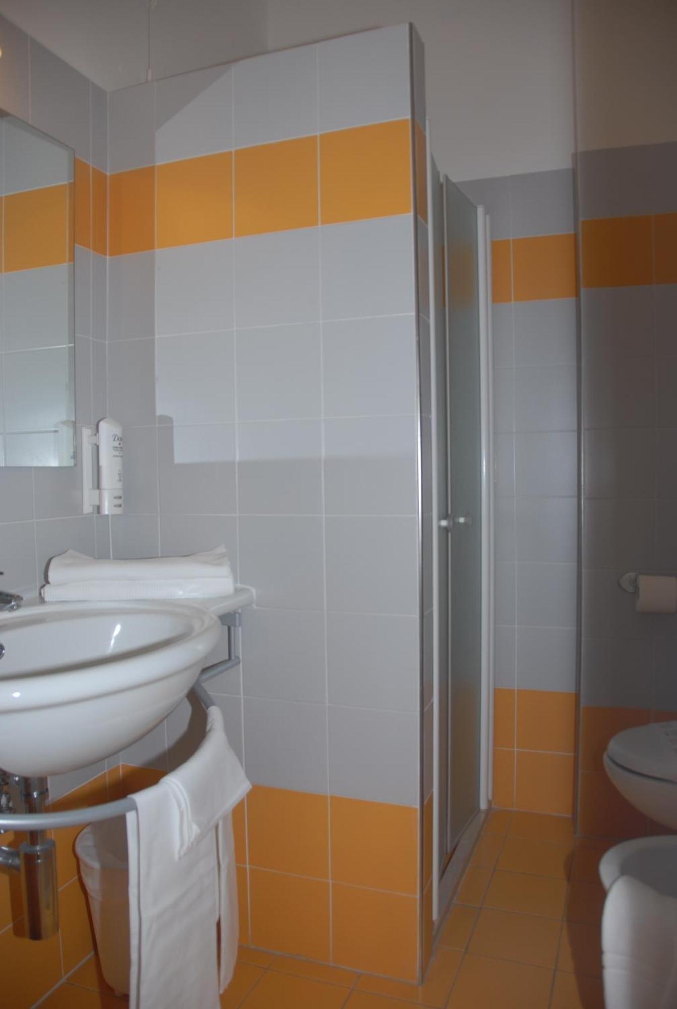 Hotel Majestic Pesaro Ngoại thất bức ảnh